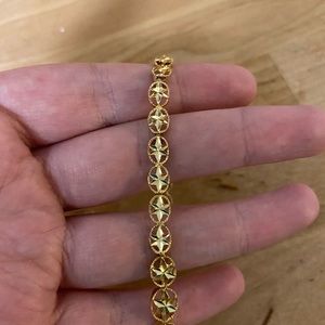 Gold bracelet